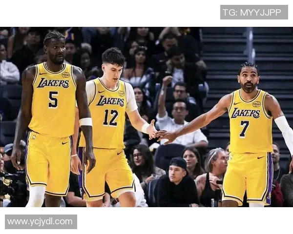 湖人新星大放异彩，状元秀斯托克斯展现统治力